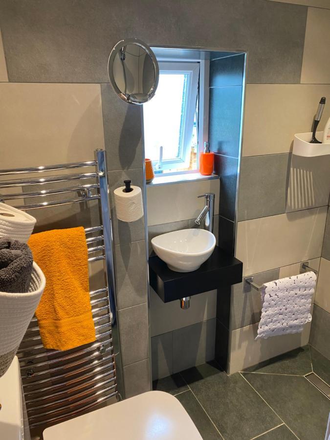 Cosy Double Room In A Seaside Cottage Crafthole エクステリア 写真