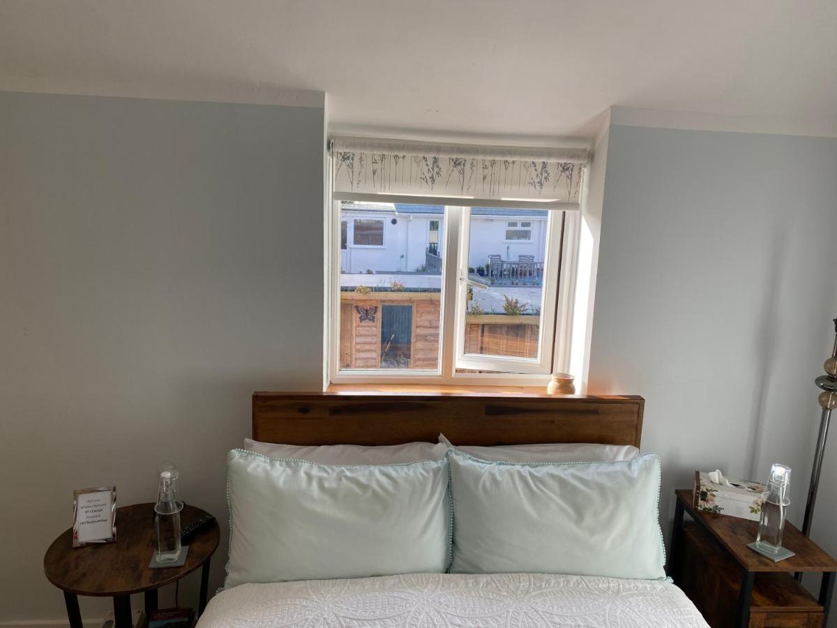 Cosy Double Room In A Seaside Cottage Crafthole エクステリア 写真